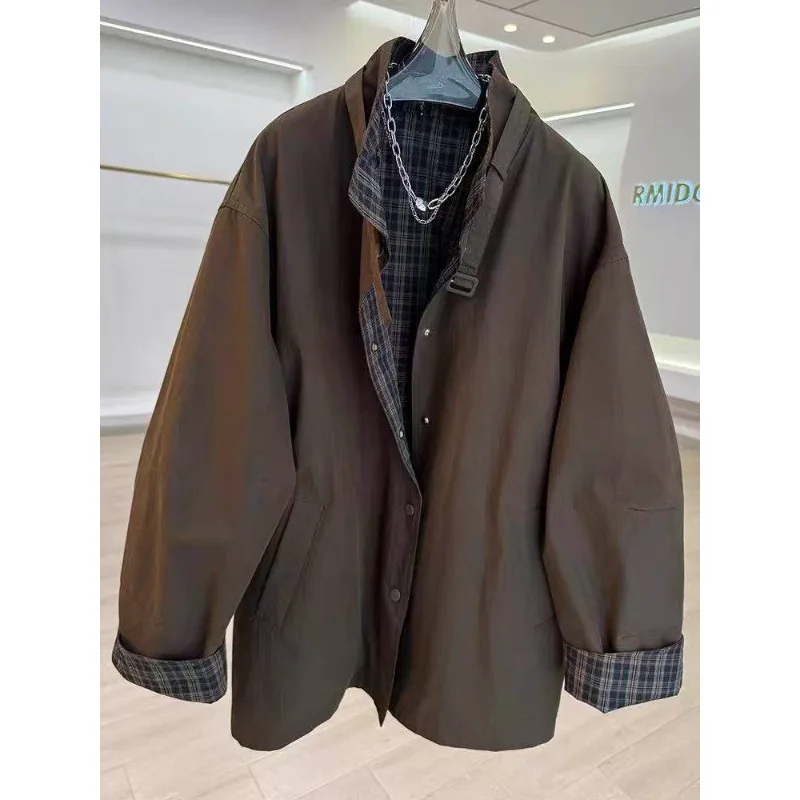 SuperAen повседневный свободный модный клетчатый плащ с длинными рукавами в корейском стиле для женщин, осень 2026, новые однобортные простые пальто
SuperAen повседневный свободный модный клетчатый плащ с длинными рукавами в корейском стиле для женщин, осень 2026, новые однобортные простые пальто