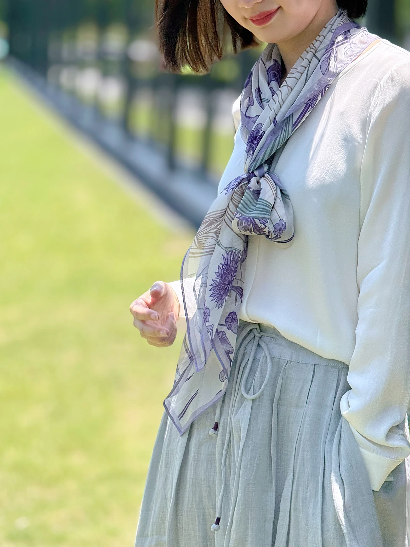 KALIIYA Original Replicated Spring Summer Large Silk Scarf Sun Protection Versatile Silk Pashmina 8 Mumie Twill
KALIIYA Original Replicated Spring Summer Large Silk Scarf Sun Protection Versatile Silk Pashmina 8 Mumie Twill