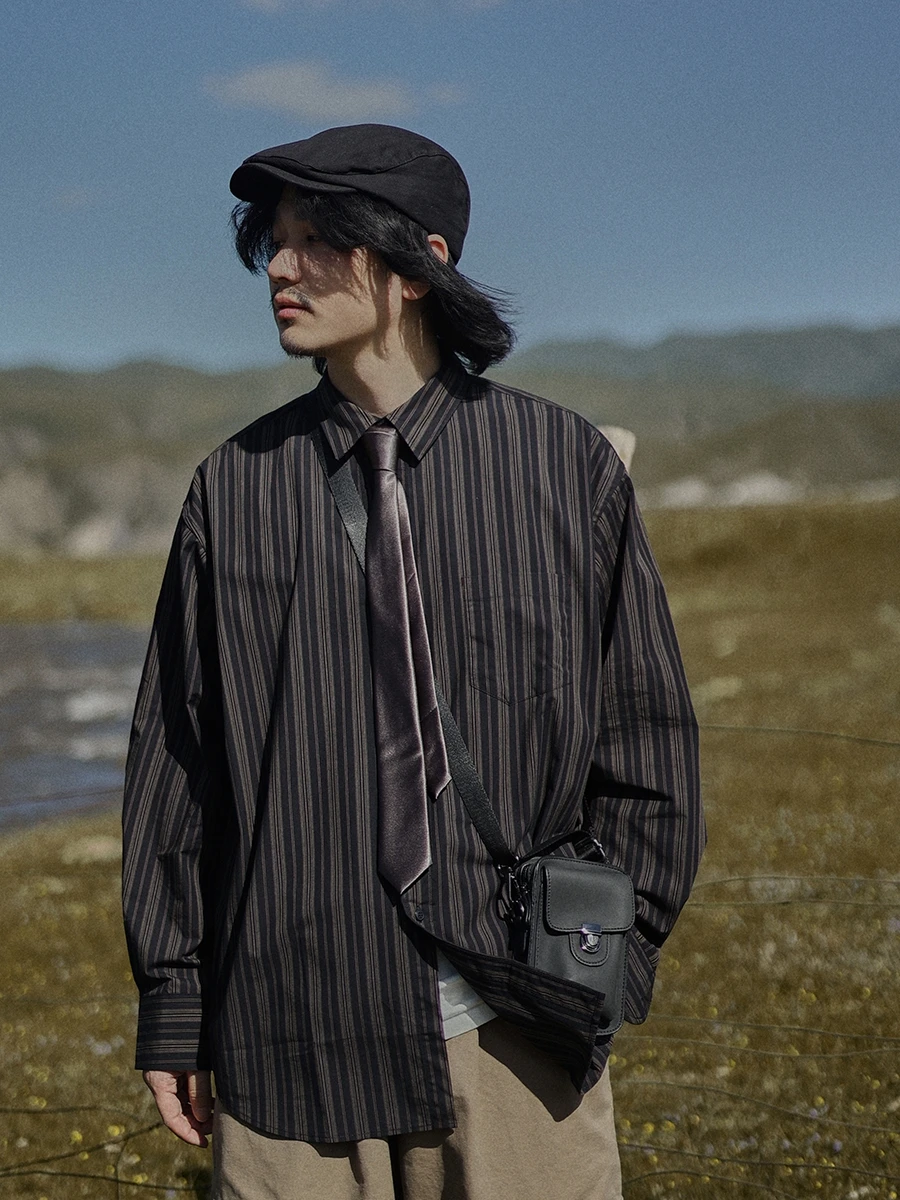 Youthful Striped Loose Fit Long Sleeve Shirt for Men Vintage Japanese Style Square Collar Layering Shirt Autumn Fashion
Youthful Striped Loose Fit Long Sleeve Shirt for Men Vintage Japanese Style Square Collar Layering Shirt Autumn Fashion