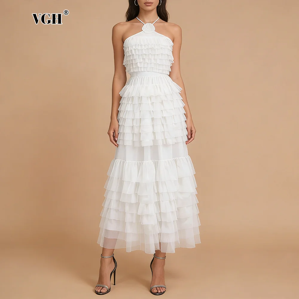 VGH Elegant White Halter Tiered Maxi Dress for Women Sleeveless 3D Flower Decoration Ruffle Layers Hem Skirt for Beach Getaways
VGH Elegant White Halter Tiered Maxi Dress for Women Sleeveless 3D Flower Decoration Ruffle Layers Hem Skirt for Beach Getaways