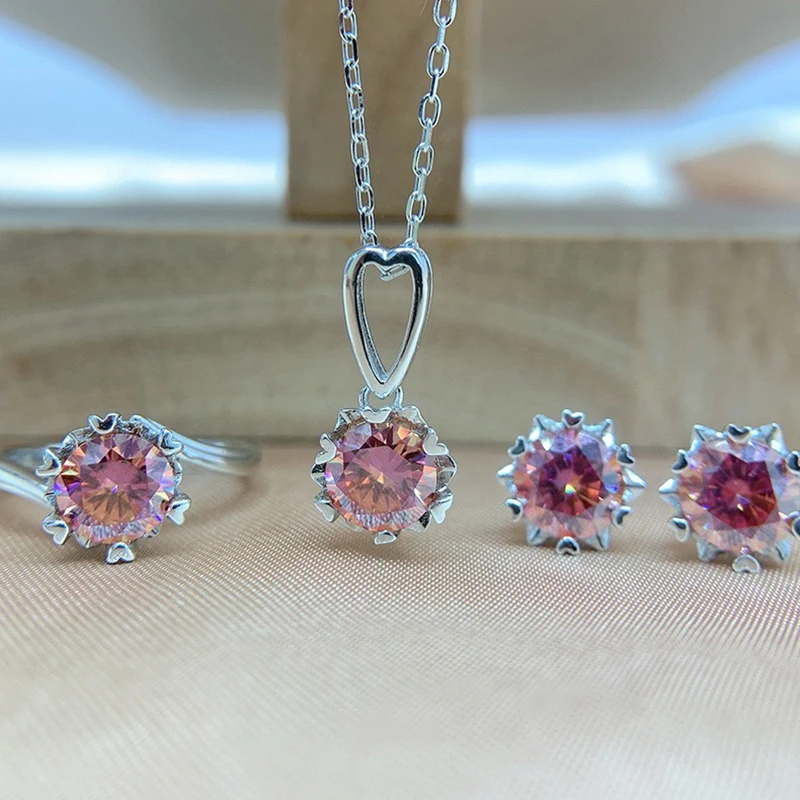 S925 Silver Red Pink Moissanite Snowflake Earrings Necklace Ring Sets White Gold Plated Moissanita Diamond Jewelry Set Pass Test
S925 Silver Red Pink Moissanite Snowflake Earrings Necklace Ring Sets White Gold Plated Moissanita Diamond Jewelry Set Pass Test
