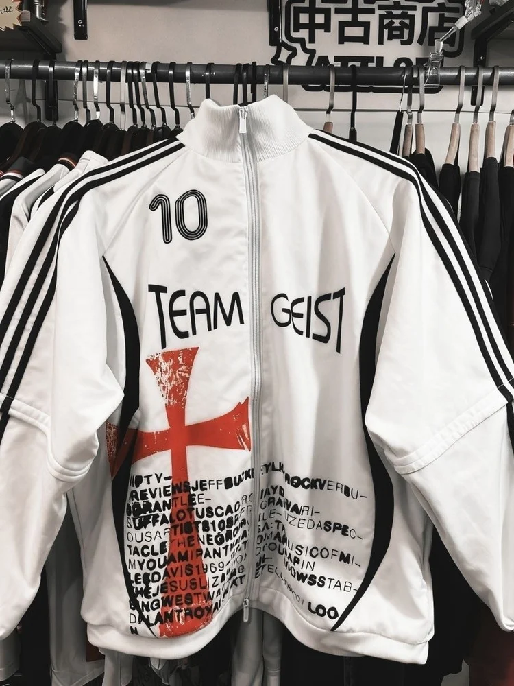 Punk Sle Women's Zipper Hoodie Jaet Stand Collar Cross Letter Roabilly Y2K Subculture Visual Series Lightweight Top
Punk Sle Women's Zipper Hoodie Jaet Stand Collar Cross Letter Roabilly Y2K Subculture Visual Series Lightweight Top