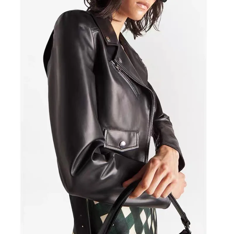 Genuine leather jacket new top layer lambskin short jacket for women with small stature, black motorcycle leather jacket
Genuine leather jacket new top layer lambskin short jacket for women with small stature, black motorcycle leather jacket