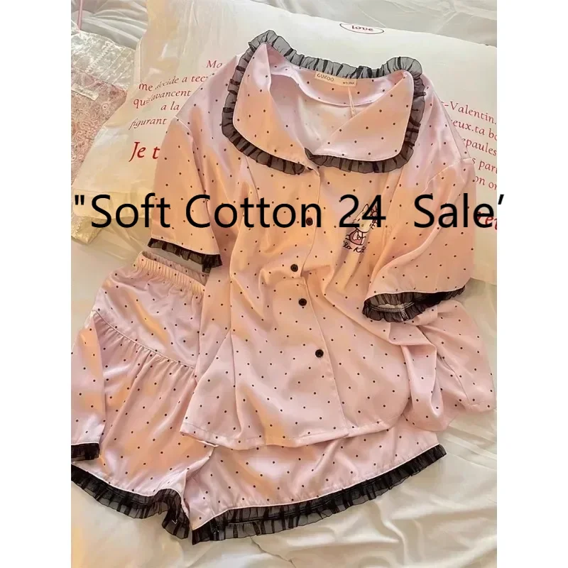 Cartoon cute Hello Kitty pajamas, summer new women's ice silk pajamas, Sanrio two-piece pajamas, casual cartoon loungewear
Cartoon cute Hello Kitty pajamas, summer new women's ice silk pajamas, Sanrio two-piece pajamas, casual cartoon loungewear