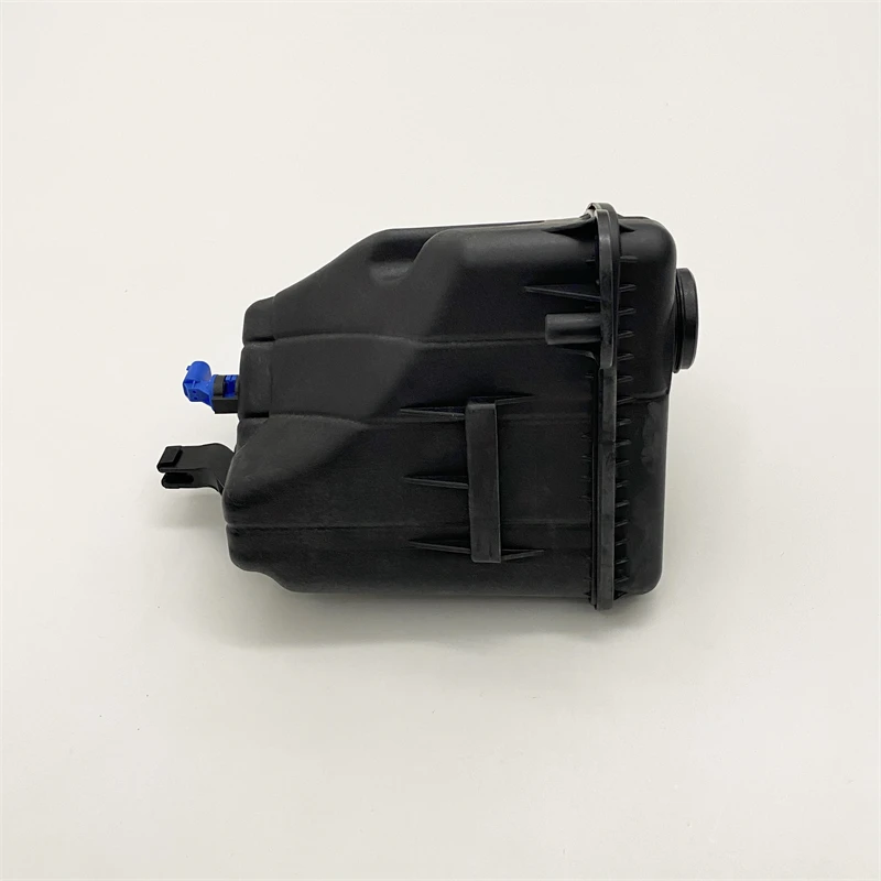 Engine Coolant Overflow Recovery Reservoir Tank 17137647283 17137806038 17137601949 for BMW N55 F07 F10 F18 F01 F02 53
Engine Coolant Overflow Recovery Reservoir Tank 17137647283 17137806038 17137601949 for BMW N55 F07 F10 F18 F01 F02 53