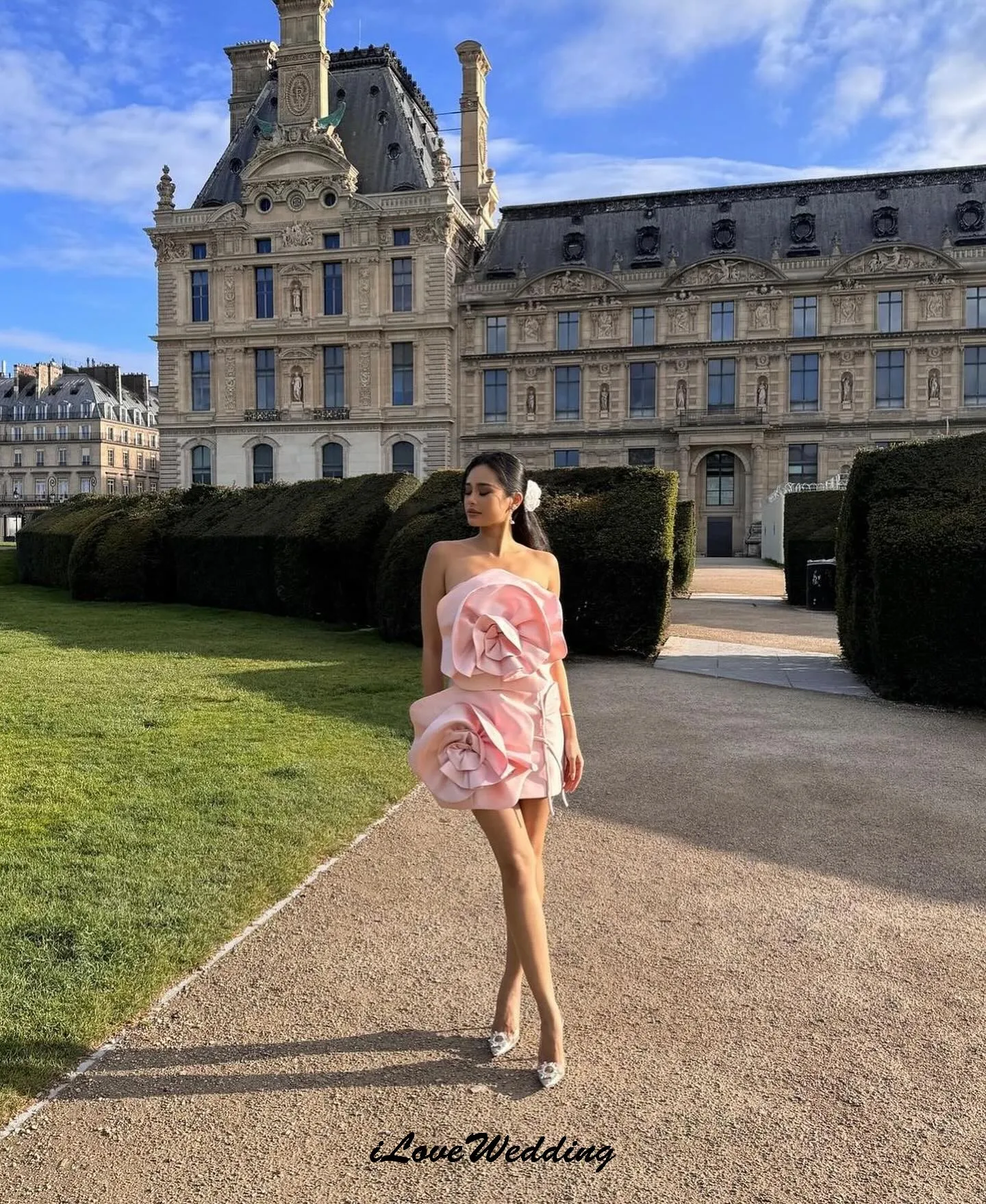 Pink Strapless Short Prom Dresses 2025 Satin Elegant Women Party Dress 3d Flower Mini Length Homecoming Dresses Gala Customized
Pink Strapless Short Prom Dresses 2025 Satin Elegant Women Party Dress 3d Flower Mini Length Homecoming Dresses Gala Customized