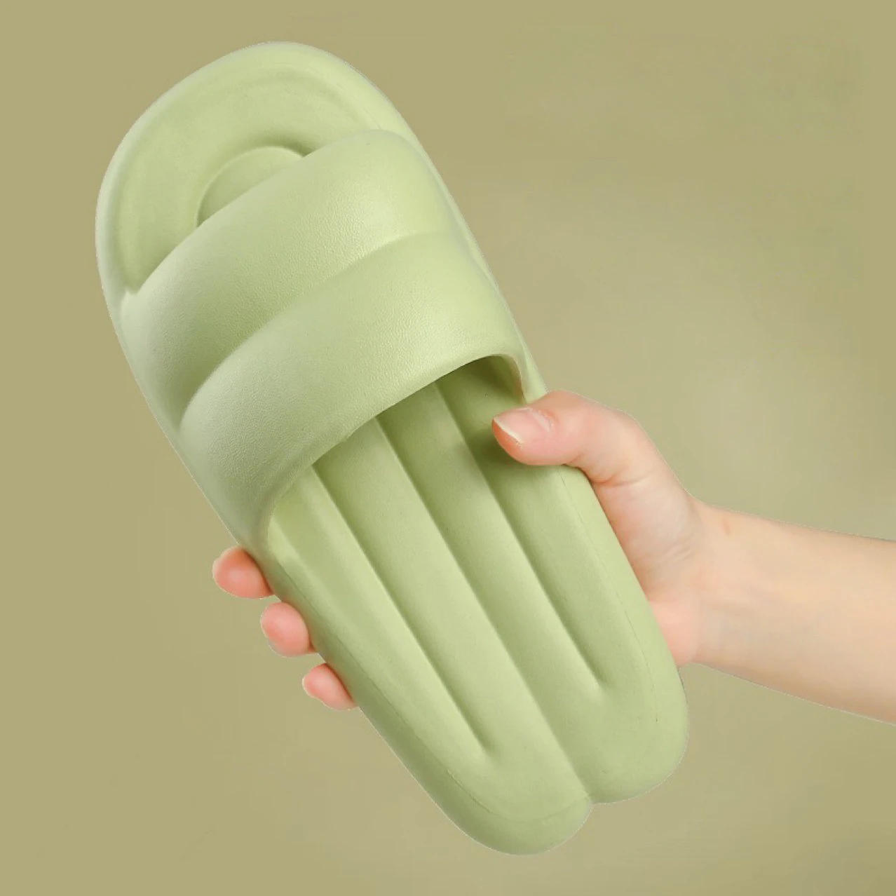 Домашние тапочки для пар, мужские и женские дезодоранты из ЭВА, тапочки для ванной комнаты, ванны и отеля, домашние тапочки, женские домашние тапочки на мягкой толстой подошве
Домашние тапочки для пар, мужские и женские дезодоранты из ЭВА, тапочки для ванной комнаты, ванны и отеля, домашние тапочки, женские домашние тапочки на мягкой толстой подошве