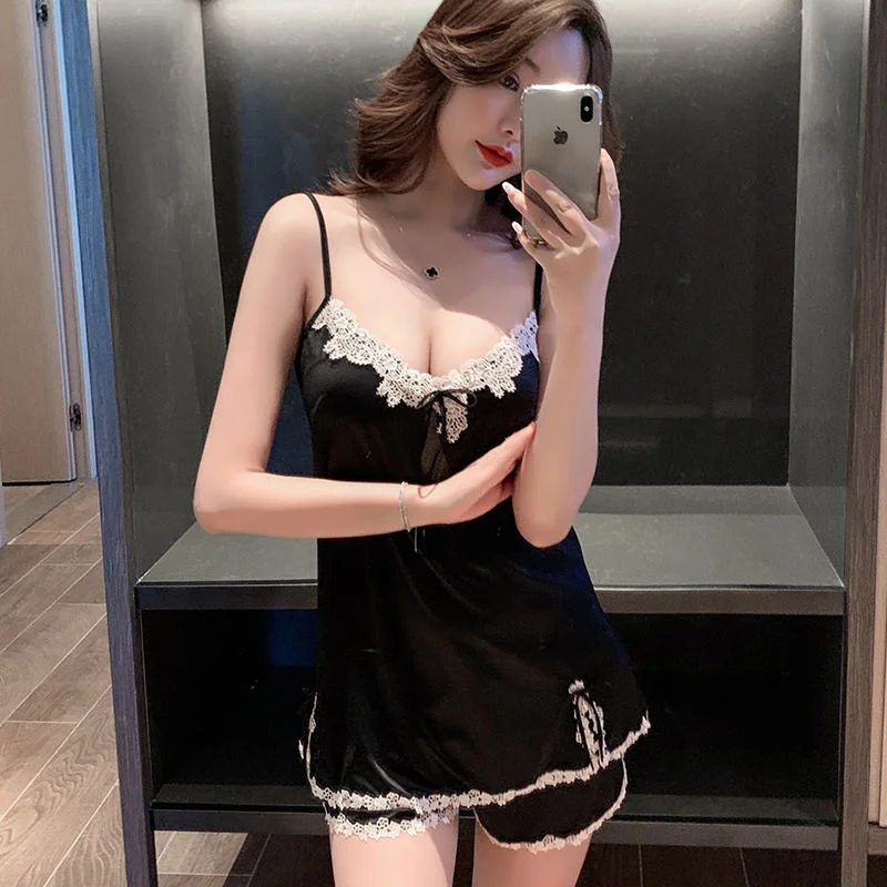 plus Size Ice Silk Lace Splice Backless V-Neck Strap Shorts Home Clothes Two-Piece Set Women Breathable Lightweight Summer Ca...
plus Size Ice Silk Lace Splice Backless V-Neck Strap Shorts Home Clothes Two-Piece Set Women Breathable Lightweight Summer Ca...