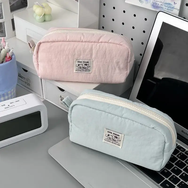 1Pcs Solid Color Pen Bag Creative Portable Storage Bag Multi-function Stationery Organizer Students Supplies Stationery Bag
1Pcs Solid Color Pen Bag Creative Portable Storage Bag Multi-function Stationery Organizer Students Supplies Stationery Bag