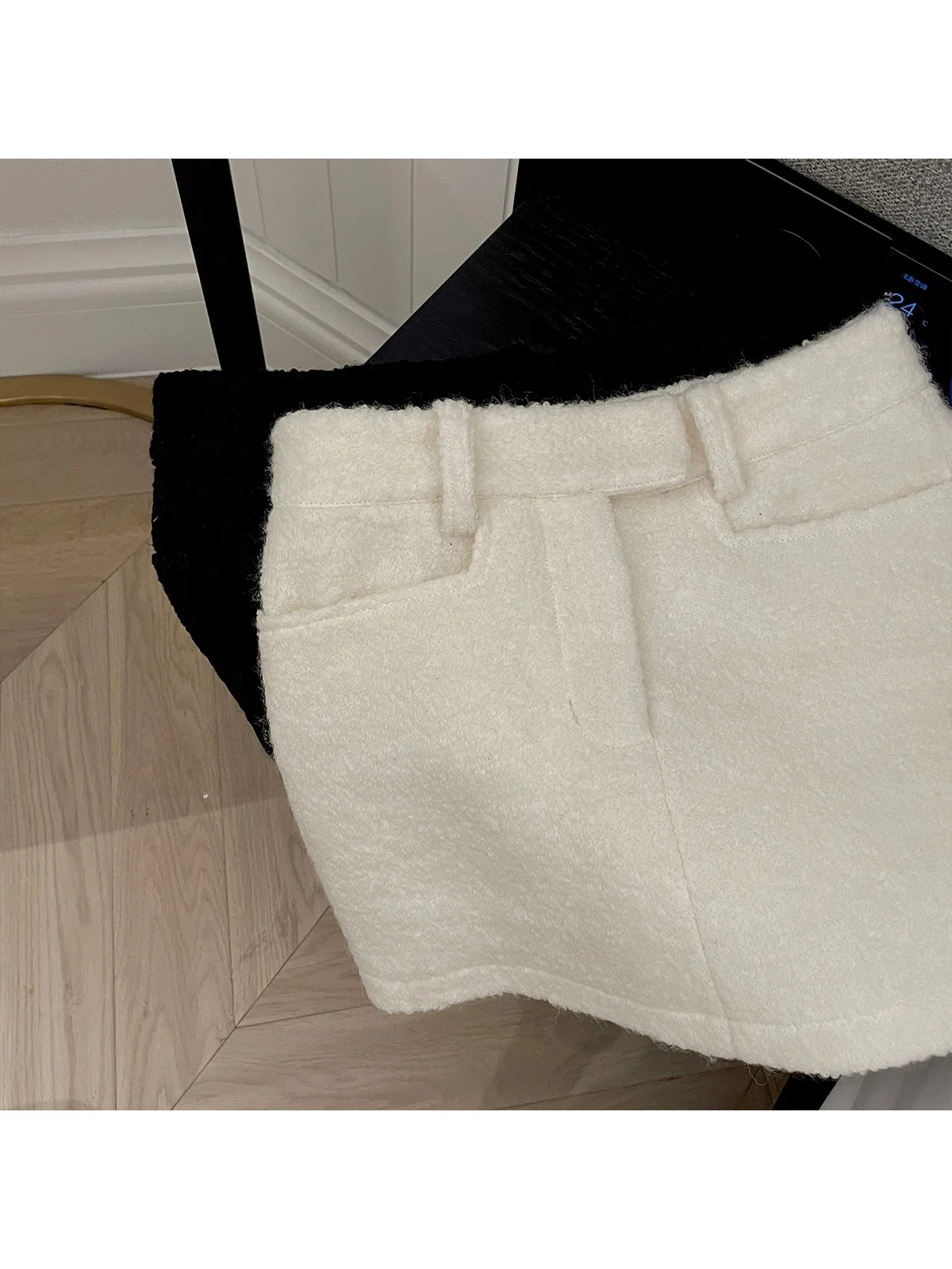 Юбка Chien 50 Wool Texture Sensation из твида с низкой талией, не просвечивающая, с запахом, в корейском стиле, для повседневной носки и работы
Юбка Chien 50 Wool Texture Sensation из твида с низкой талией, не просвечивающая, с запахом, в корейском стиле, для повседневной носки и работы