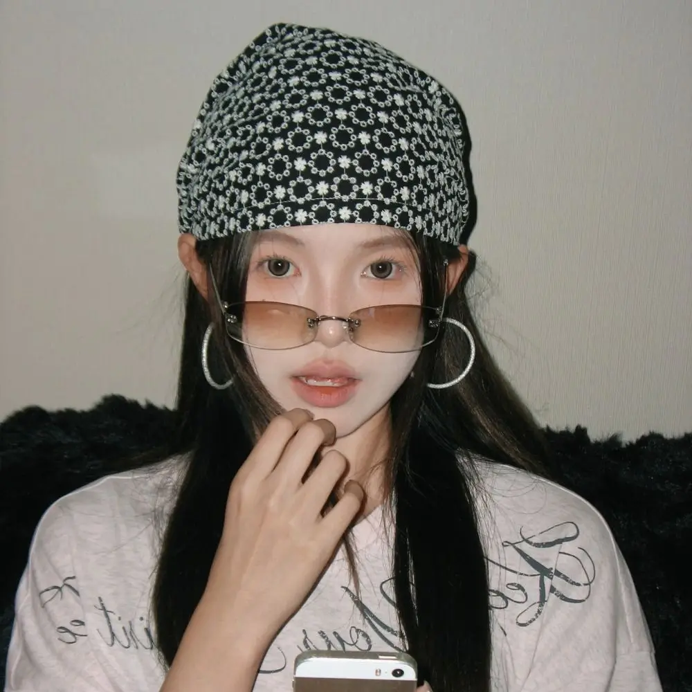 Retro Punk Y2k Print Pullover Hats Ins Vintage Printed Beanies Cap Hiphop Korean Style Women's Turban Hat Beach
Retro Punk Y2k Print Pullover Hats Ins Vintage Printed Beanies Cap Hiphop Korean Style Women's Turban Hat Beach