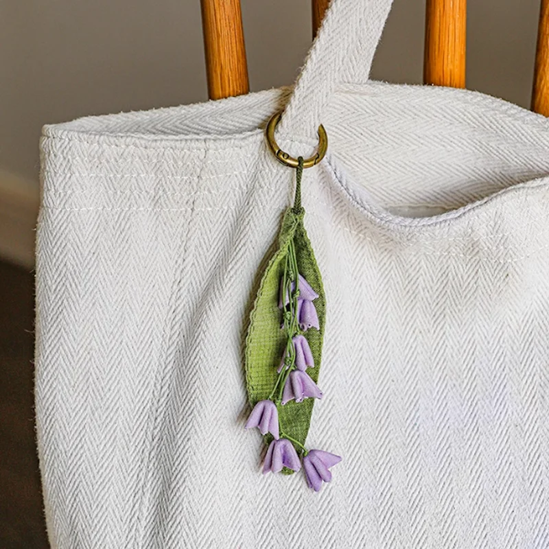 Keychain Bag Pendant Handmade Small Flower Purple Pendant PU For Man Or Woman Gift
Keychain Bag Pendant Handmade Small Flower Purple Pendant PU For Man Or Woman Gift