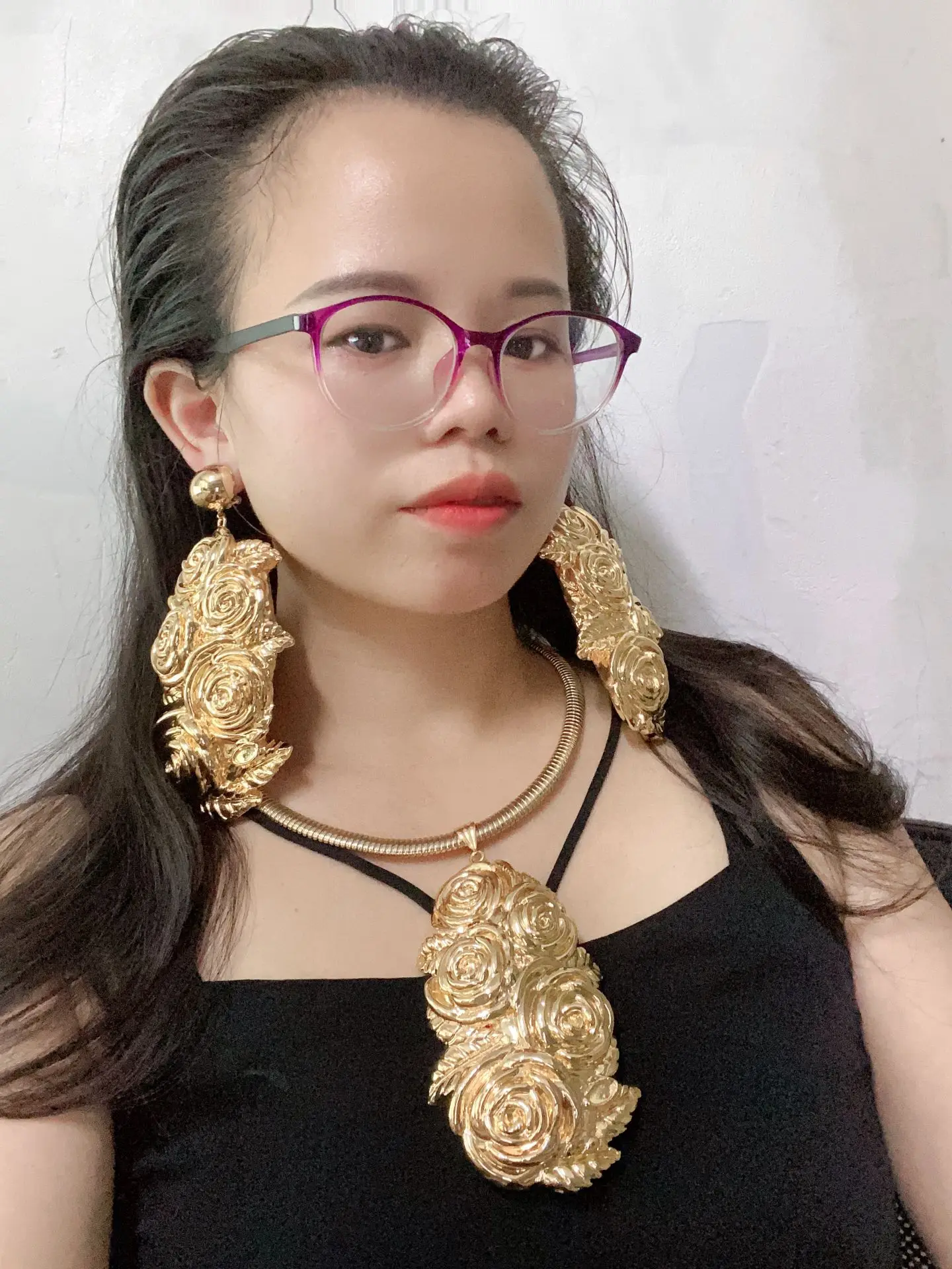 Yulaili Luxury New Coming Huge Big Flower Two Piece Jewelry Set For Women Stunning Charming Collar Earrings Pedants Jewellery
Yulaili Luxury New Coming Huge Big Flower Two Piece Jewelry Set For Women Stunning Charming Collar Earrings Pedants Jewellery