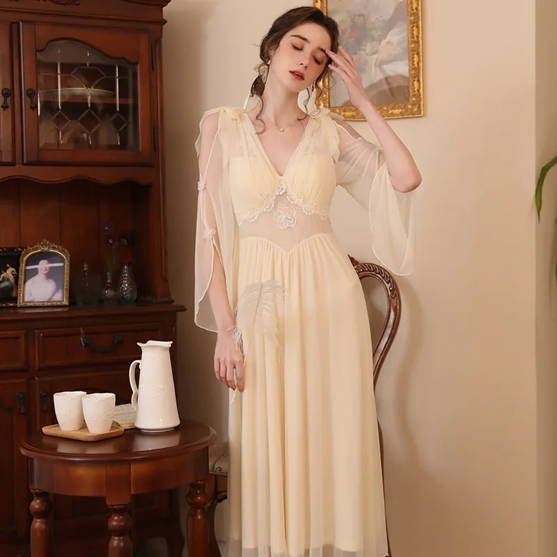 French Style Women's Princess Night Dress Summer Lace Mesh Solid Ladies Nightgown Summer V Neck Sexy Nightgowns for Female
French Style Women's Princess Night Dress Summer Lace Mesh Solid Ladies Nightgown Summer V Neck Sexy Nightgowns for Female
