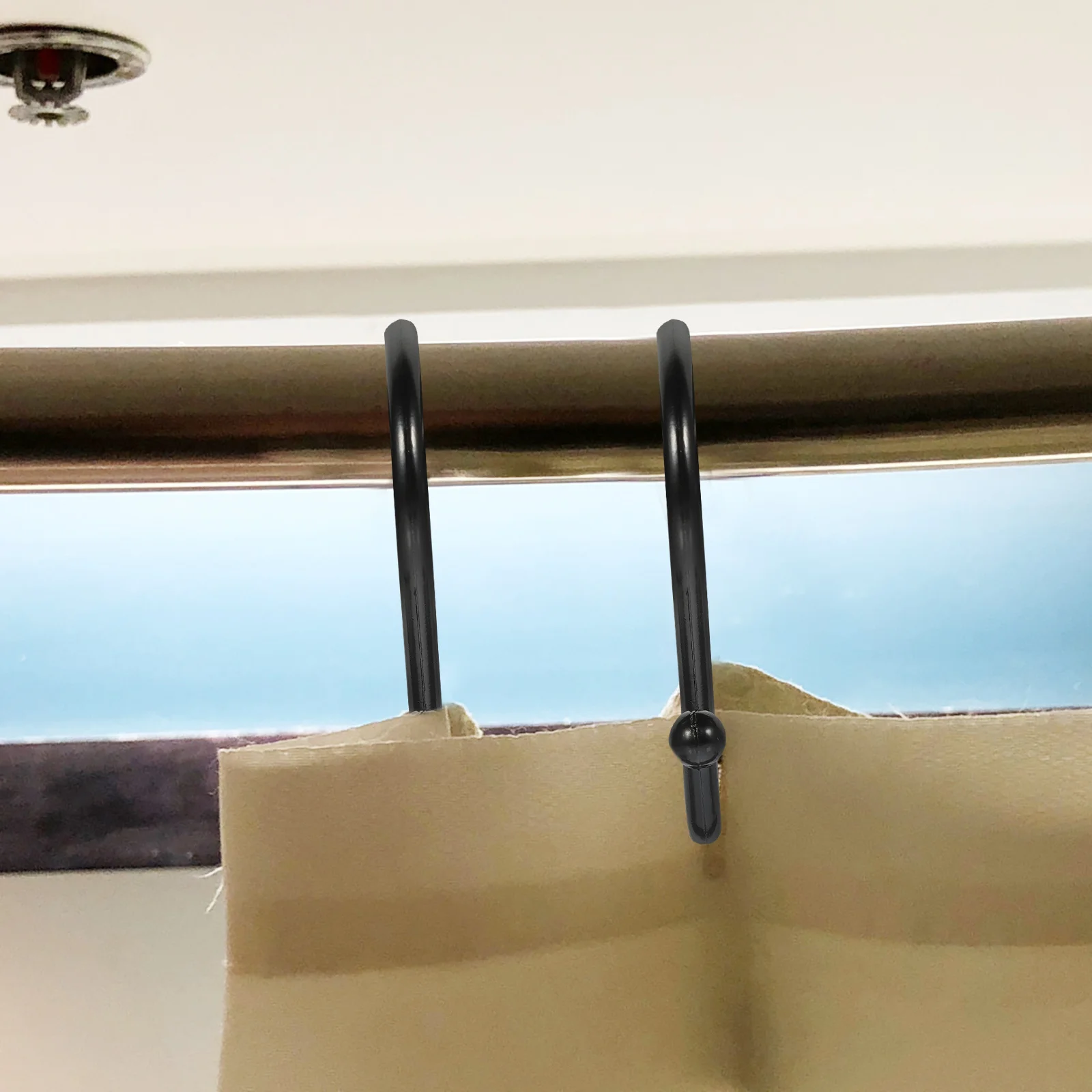 12Pcs Zinc Alloy Metal Curtain Hooks S Shaped Shower Rings for Bath Window Rods Strong Hold No Fall
12Pcs Zinc Alloy Metal Curtain Hooks S Shaped Shower Rings for Bath Window Rods Strong Hold No Fall