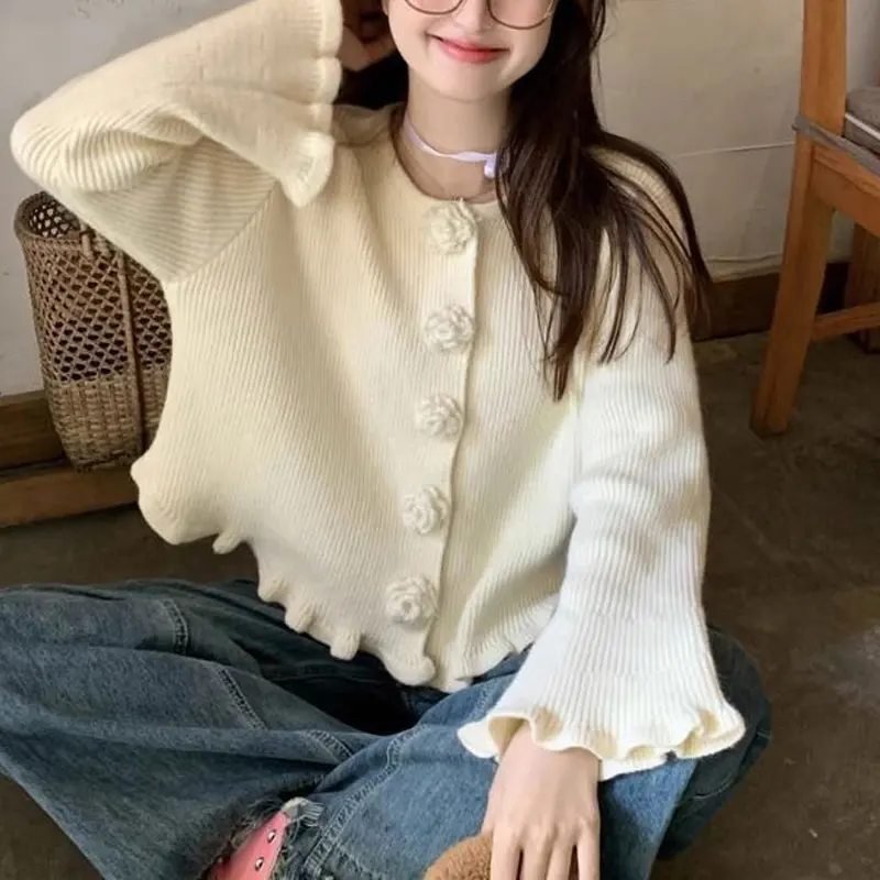 Casual Loose O-Neck Knitted Cardigan Women's Clothing Solid Color Basic Spring Autumn Stylish Floral Three-dimensional Sweaters
Casual Loose O-Neck Knitted Cardigan Women's Clothing Solid Color Basic Spring Autumn Stylish Floral Three-dimensional Sweaters