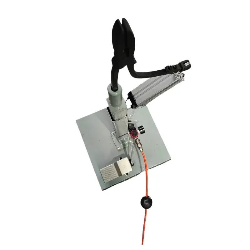 Automatic Shoe Flipping Machine for Factories CE Certified Footwear Making Equipment Anti Crush Shoe Press
Automatic Shoe Flipping Machine for Factories CE Certified Footwear Making Equipment Anti Crush Shoe Press