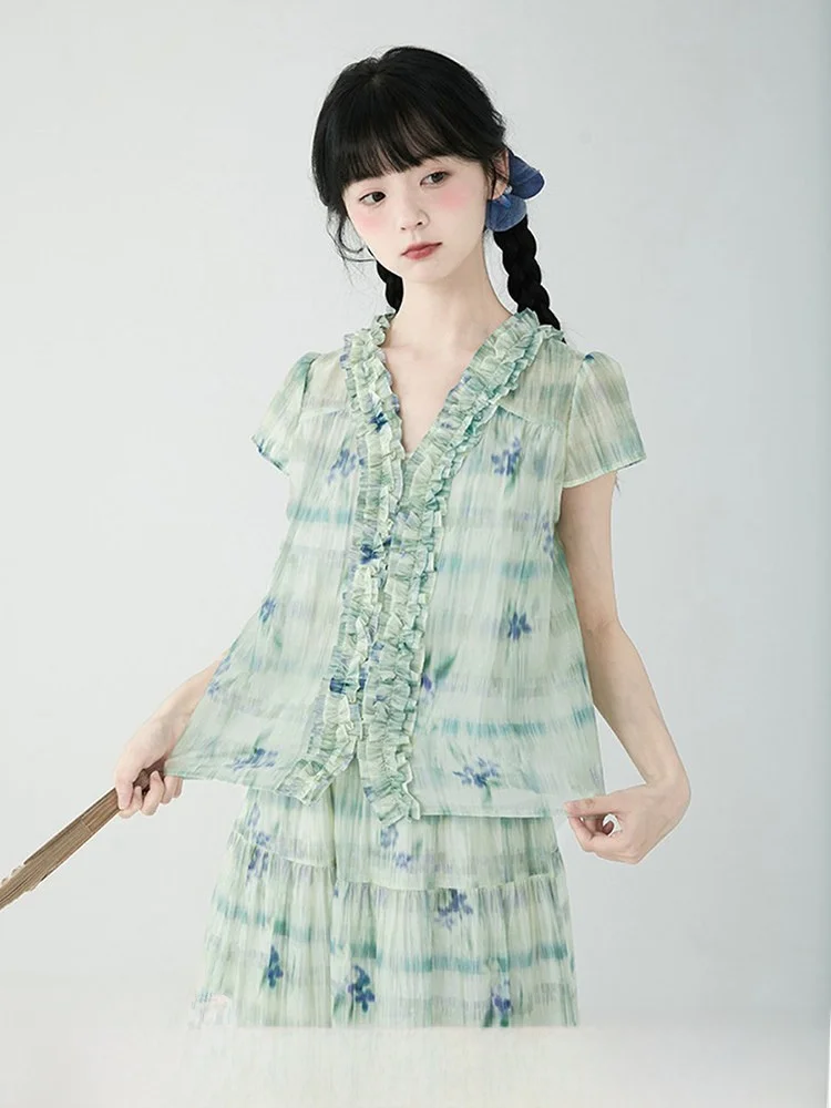 Two-Sided Wear adient Print Lyocell irt Women Summer Thin Loose Slimming Lace Collar Top Original Design Polyester Fiber
Two-Sided Wear adient Print Lyocell irt Women Summer Thin Loose Slimming Lace Collar Top Original Design Polyester Fiber