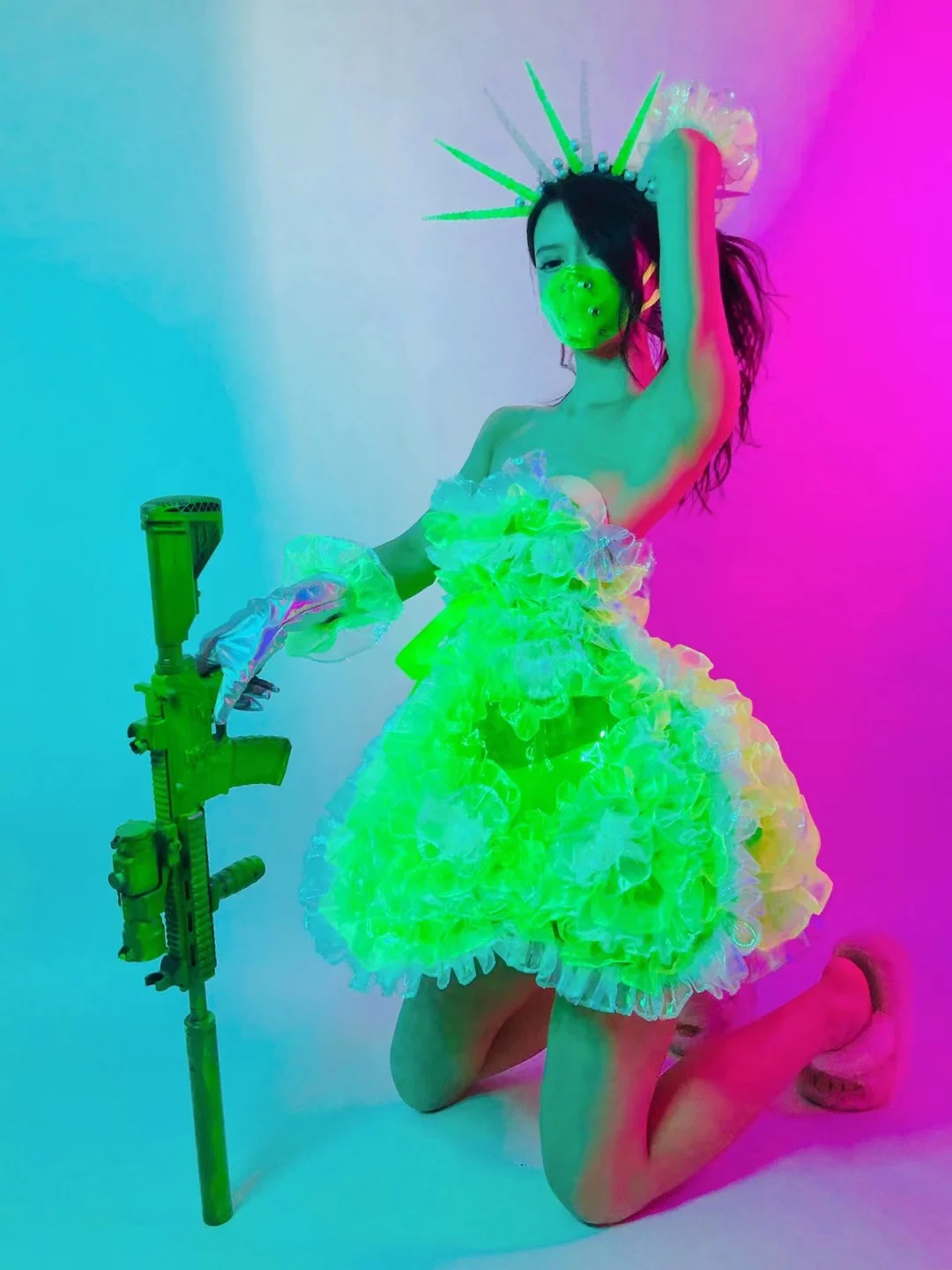 2025 Fluorescent Green Lace-Up Dress Gothic Singer Dancer Stage Costume Rave Outfit Drag Queen Wear Women Cosplay Clothes yk179
2025 Fluorescent Green Lace-Up Dress Gothic Singer Dancer Stage Costume Rave Outfit Drag Queen Wear Women Cosplay Clothes yk179
