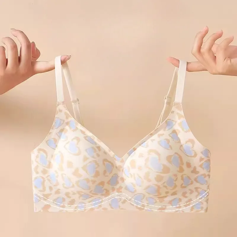 Leopard Print Seamless Bra Push Up Small Breast Lift Anti Sagging Reduce Side Boob Autumn Winter Warm Plus Size M-2XL Hot Sale
Leopard Print Seamless Bra Push Up Small Breast Lift Anti Sagging Reduce Side Boob Autumn Winter Warm Plus Size M-2XL Hot Sale