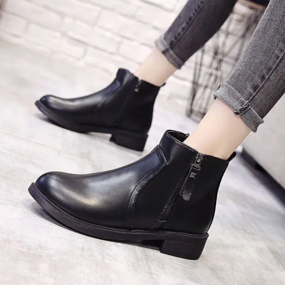 Elegant With Low Heels Black Women's Ankle Boots New In Female Short Shoes On Promotion Spring 2024 Y2k Designer Luxury Booties
Elegant With Low Heels Black Women's Ankle Boots New In Female Short Shoes On Promotion Spring 2024 Y2k Designer Luxury Booties
