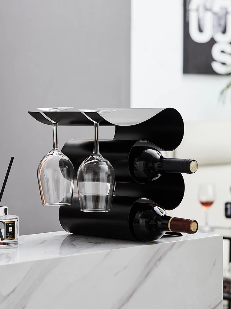 Art high-end red wine rack ornament living room dining side TV wine cabinet light luxury high-end wine home decoration
Art high-end red wine rack ornament living room dining side TV wine cabinet light luxury high-end wine home decoration