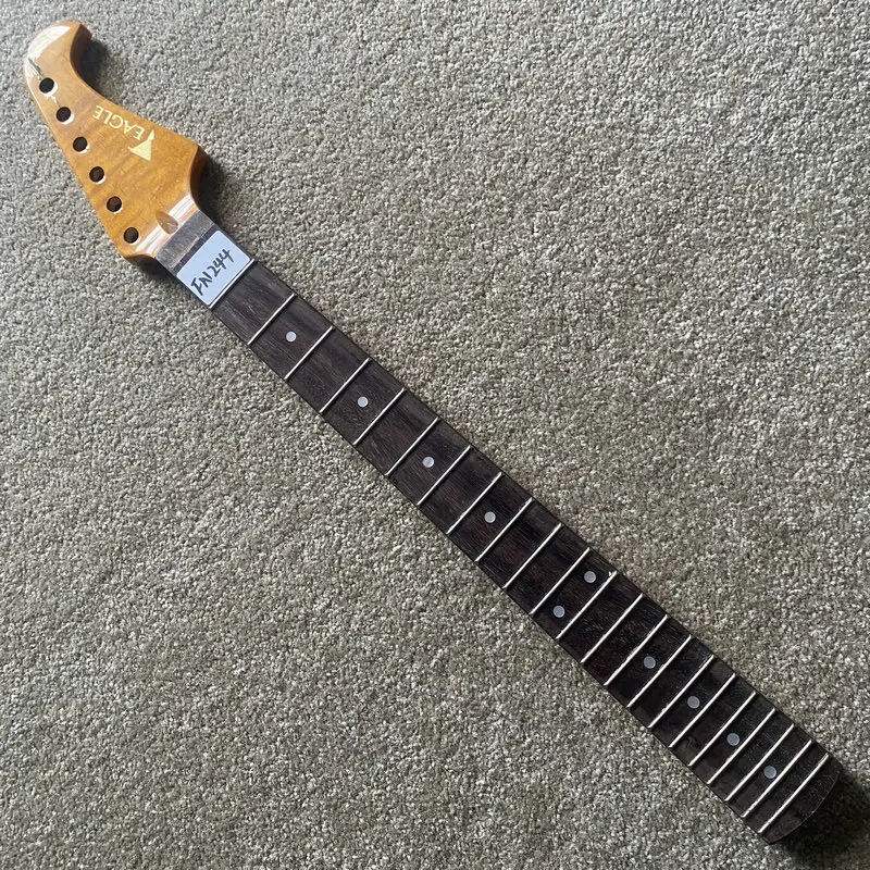 FN244 Paints&Wood Damages Genuine Eagle Electric Guitar Semi Finishing Floyd Rose Electric Guitar Neck DIY Replace Parts
FN244 Paints&Wood Damages Genuine Eagle Electric Guitar Semi Finishing Floyd Rose Electric Guitar Neck DIY Replace Parts