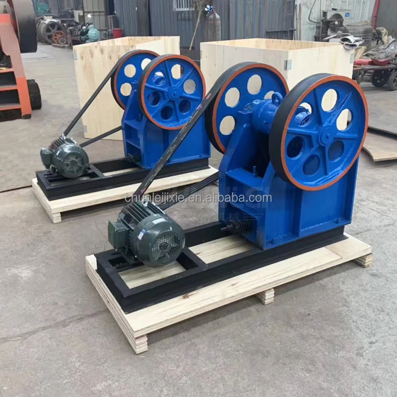 Factory Supply Small Rock Stone Crusher Machine PE 150x250 Portable Mobile Mini Jaw Crusher
Factory Supply Small Rock Stone Crusher Machine PE 150x250 Portable Mobile Mini Jaw Crusher
