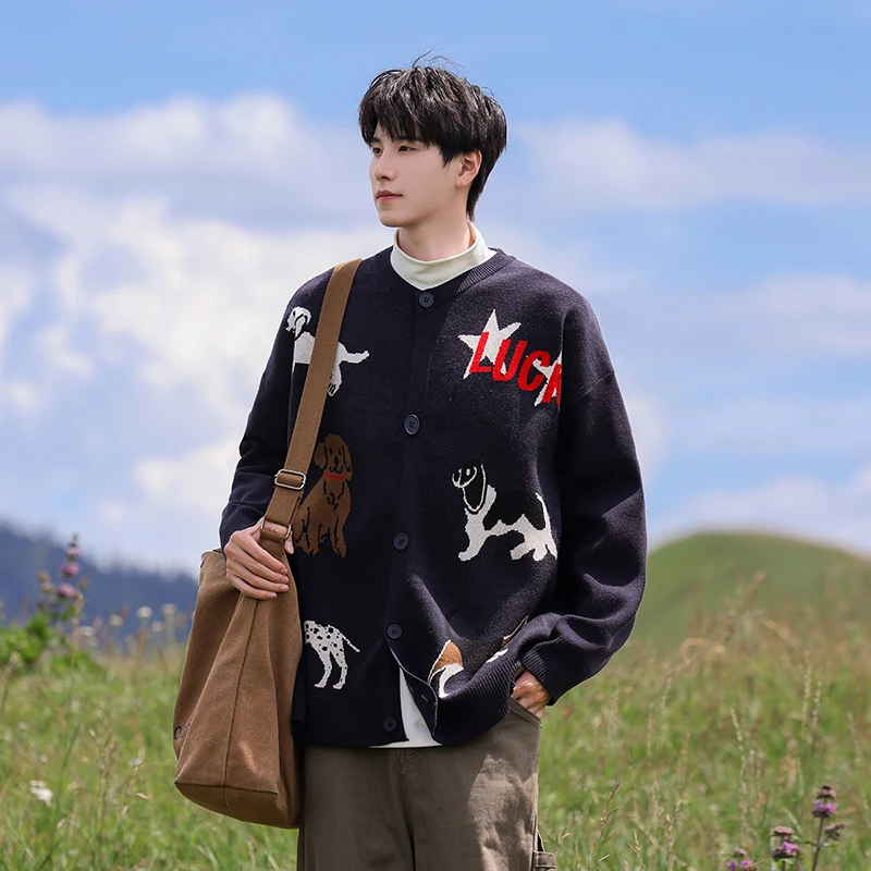 Мужской модный трендовый вязаный кардиган с принтом для весны и осени, удобная многофункциональная куртка для пар в повседневном стиле на открытом воздухе
Мужской модный трендовый вязаный кардиган с принтом для весны и осени, удобная многофункциональная куртка для пар в повседневном стиле на открытом воздухе