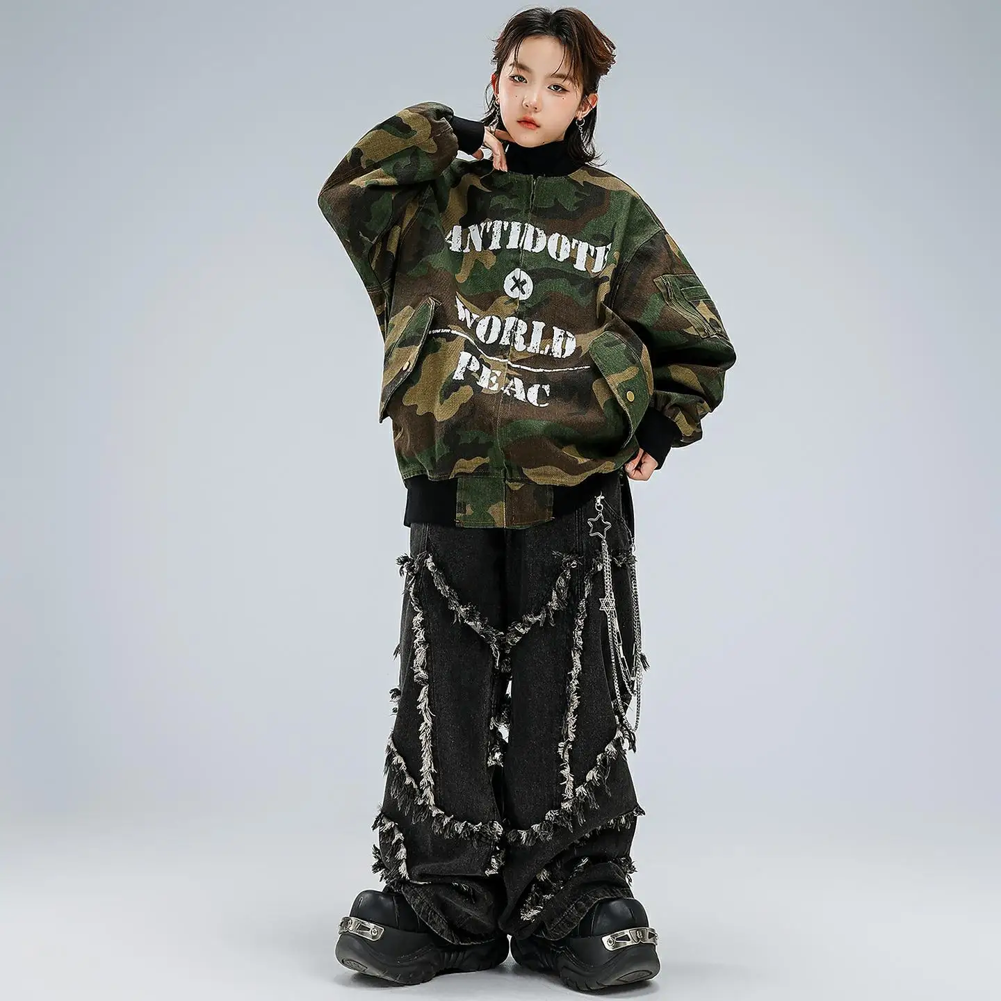 Kid Kpop Hip Hop Clothing Camo Print Zip up Jacket Black Wide Leg Raw Hem Jeans Pants for Girl Boy Street Dance Costume Clothes
Kid Kpop Hip Hop Clothing Camo Print Zip up Jacket Black Wide Leg Raw Hem Jeans Pants for Girl Boy Street Dance Costume Clothes