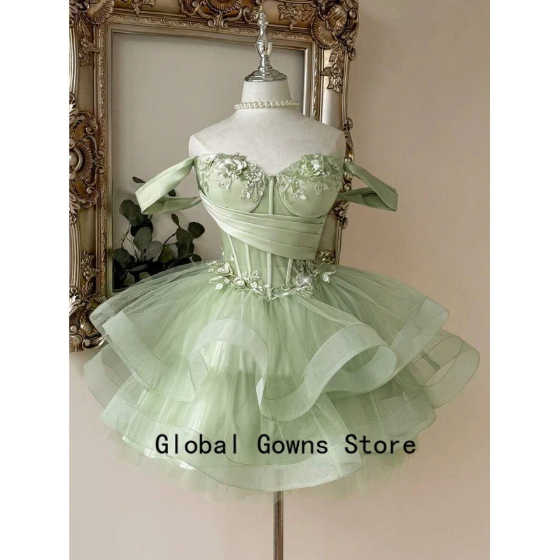 Customized Mint Green Off Shoulder Homecoming Dress Ball Gown Organza vestidos de noche Tiered Ruffle 3D Flower платье вечернее
Customized Mint Green Off Shoulder Homecoming Dress Ball Gown Organza vestidos de noche Tiered Ruffle 3D Flower платье вечернее