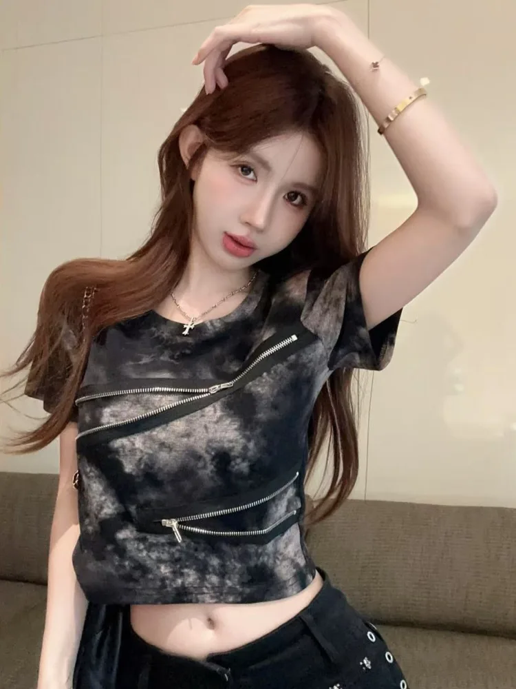 American Dyed Zipper Shoulder Short Sleeve T-Shirt Summer Vintage Sweet And Spicy Girl Gradient Short Style Casual Top
American Dyed Zipper Shoulder Short Sleeve T-Shirt Summer Vintage Sweet And Spicy Girl Gradient Short Style Casual Top