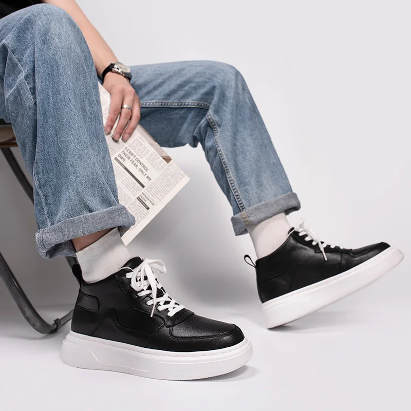 New Versatile Youth High Top Casual Board Shoes High Quality Men's Comfortable Thick Bottom Sneakers 39-47 Chaussures De Sport
New Versatile Youth High Top Casual Board Shoes High Quality Men's Comfortable Thick Bottom Sneakers 39-47 Chaussures De Sport