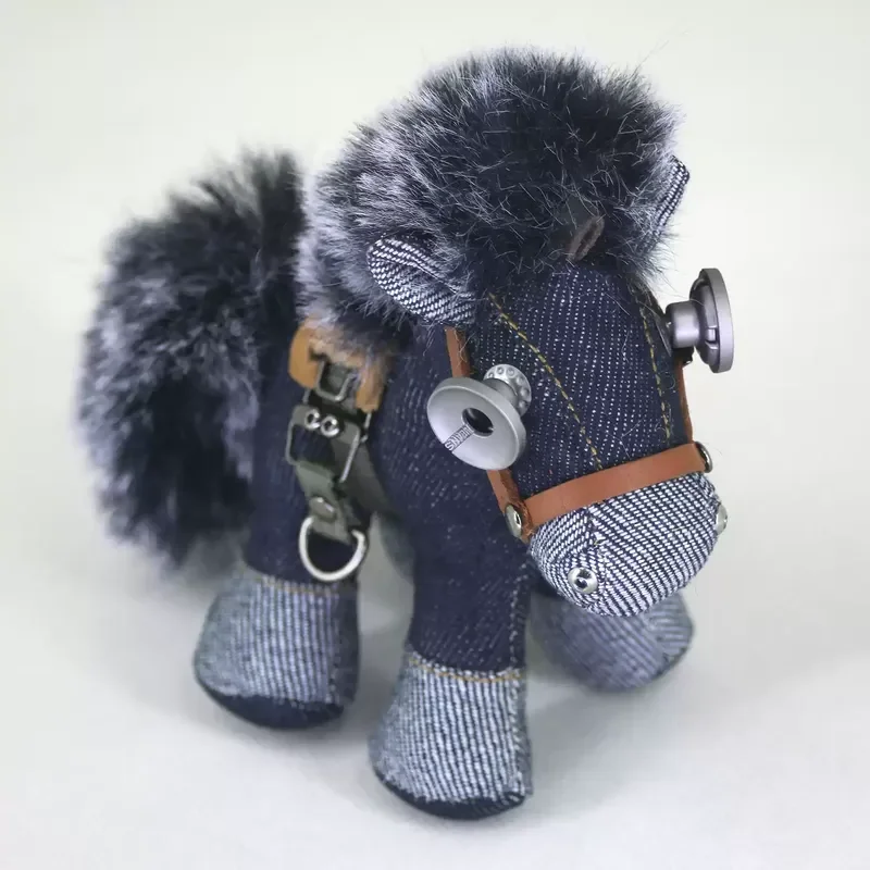 Брелок Steam Spirit 2026: Новый Зодиакальный Лошадь, Милый Плюшевый Пони из Денима, Премиум-класс, Ручная Работа, Изысканный Креативный Подарок, Подвеска для Сумки
Брелок Steam Spirit 2026: Новый Зодиакальный Лошадь, Милый Плюшевый Пони из Денима, Премиум-класс, Ручная Работа, Изысканный Креативный Подарок, Подвеска для Сумки