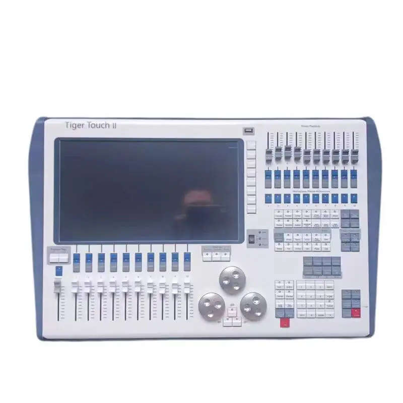 dual-screen touch light console Chinese and English dmx512 quartz second-generation sound and light synchronization show
dual-screen touch light console Chinese and English dmx512 quartz second-generation sound and light synchronization show
