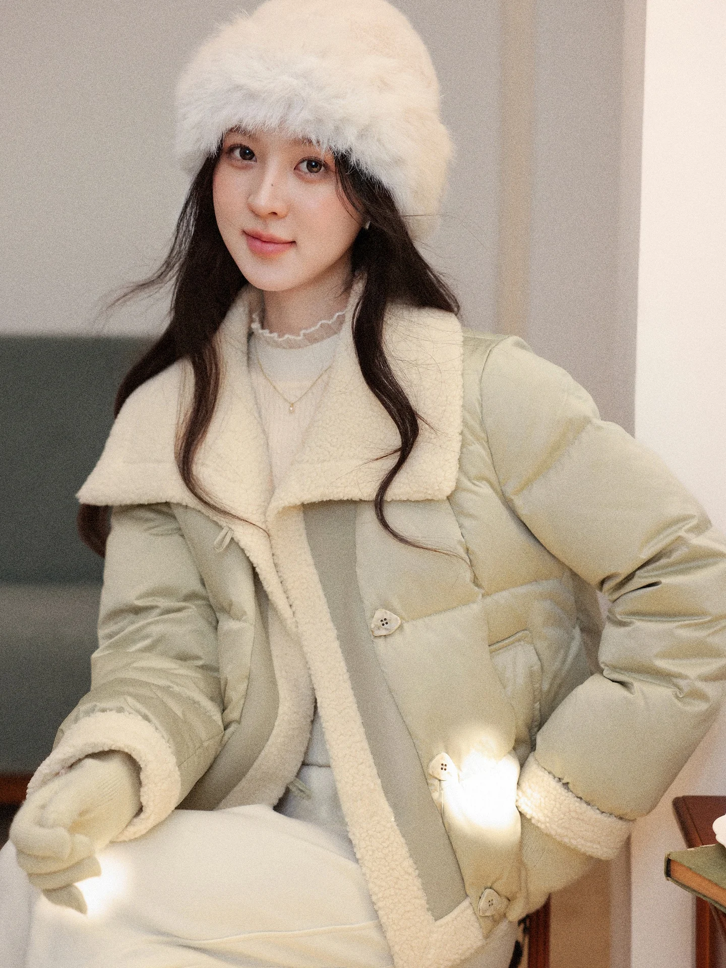Warm Green down Jacket Women's Casual Style Collar up Winter Fashion Bread Shape Coat Duck Feather Filled Long Sleeve Coat
Warm Green down Jacket Women's Casual Style Collar up Winter Fashion Bread Shape Coat Duck Feather Filled Long Sleeve Coat