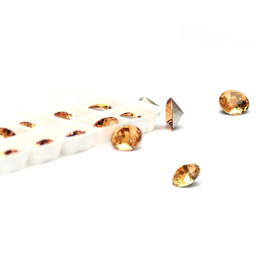 New Shiny Crystal Light Colorado Topaz Sew On Rhinestones Fancy Brilliant Cut Shape Stones For DIY Garment Jewelry Decoration
New Shiny Crystal Light Colorado Topaz Sew On Rhinestones Fancy Brilliant Cut Shape Stones For DIY Garment Jewelry Decoration