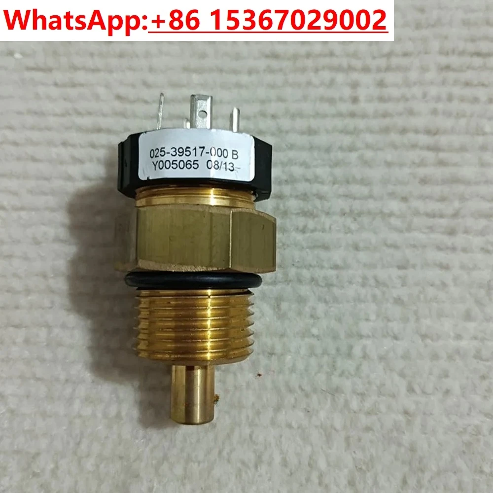 HVAC chiller refrigeration compressor original spare parts temperature sensor 025-39517-000
HVAC chiller refrigeration compressor original spare parts temperature sensor 025-39517-000