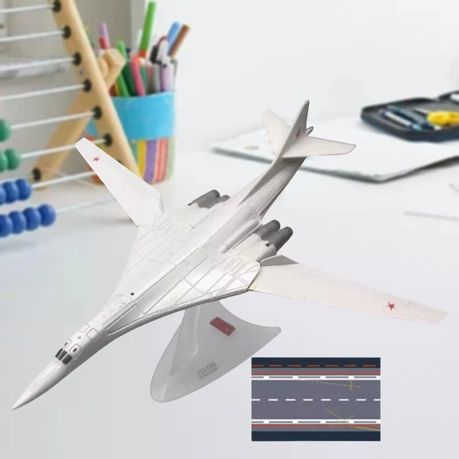 1/200 Tupolev TU-160 Strategic Model Diecast Alloy Length 27cm Span 28cm Airplane Miniature Aviation Souvenir
1/200 Tupolev TU-160 Strategic Model Diecast Alloy Length 27cm Span 28cm Airplane Miniature Aviation Souvenir