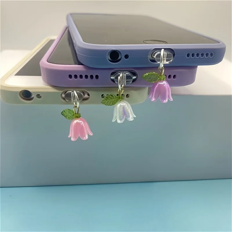 1 Piece of Lily-Of-The-Valley Flower Dust Plug for Phone Charging Port, with Artificial Pearl Decoration Pendant/Suitable for Iphone/Type-C, Compatible with All Phone Brands.
1 Piece of Lily-Of-The-Valley Flower Dust Plug for Phone Charging Port, with Artificial Pearl Decoration Pendant/Suitable for Iphone/Type-C, Compatible with All Phone Brands.