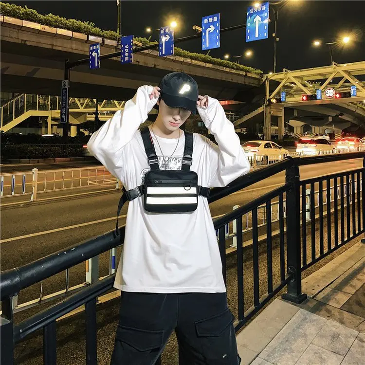Pocket Chest Front Pack Pouch Unisex Streetwear Vest Rig Carry Bags Oxford Cloth Waistcoat Hip Hop Chest bags Street Fanny Packs
Pocket Chest Front Pack Pouch Unisex Streetwear Vest Rig Carry Bags Oxford Cloth Waistcoat Hip Hop Chest bags Street Fanny Packs