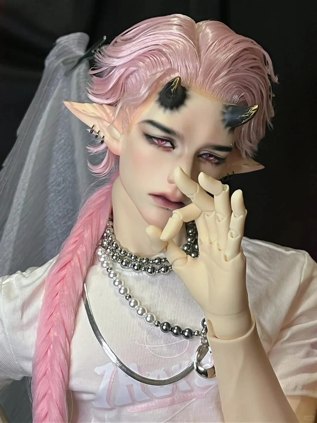 Кукла bjd 1/3 Garion с углами, красивый дядя, тонкий макияж, высококачественная кукла, новое поступление, 68 см, куклы в предложениях, шарнирные куклы
Кукла bjd 1/3 Garion с углами, красивый дядя, тонкий макияж, высококачественная кукла, новое поступление, 68 см, куклы в предложениях, шарнирные куклы