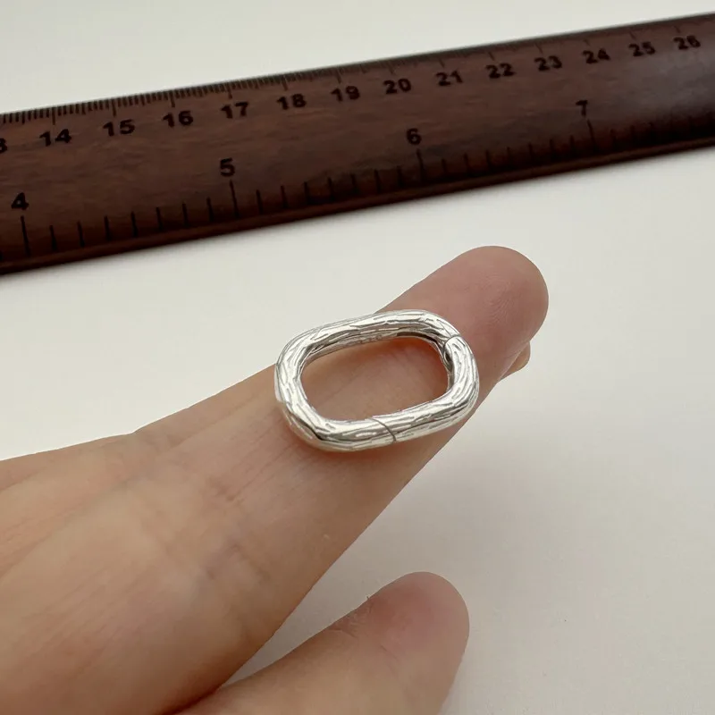 1PCS 925 Sterling Silver Printed Oval Clasp Necklace Bracelet Mechanical Clasp Spring Buckle DIY Accessories Making Jewelry
1PCS 925 Sterling Silver Printed Oval Clasp Necklace Bracelet Mechanical Clasp Spring Buckle DIY Accessories Making Jewelry