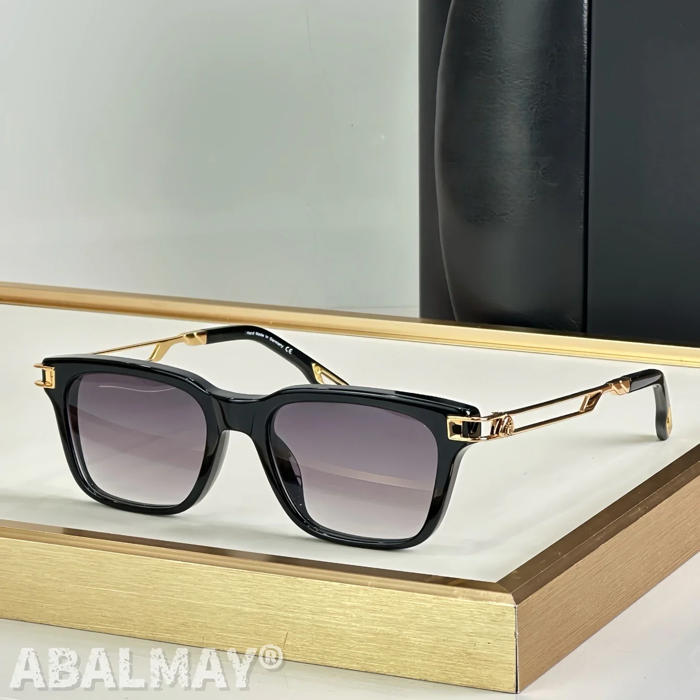 EXPERT IV Top Quality Sunglasses for Men Classic Women Luxury Glasses Designer sunglasses UV400
EXPERT IV Top Quality Sunglasses for Men Classic Women Luxury Glasses Designer sunglasses UV400