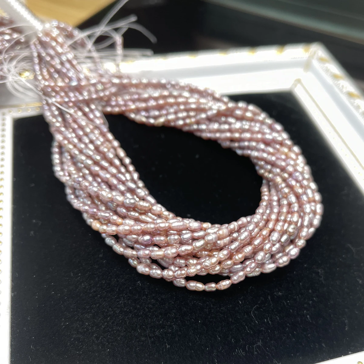 2.8-3.2mm Natural Freshwater Purple Rice Isolated Bead Jewelry Make DIY Necklace Earring Bracelet Accessory Women Gift Wholesale
2.8-3.2mm Natural Freshwater Purple Rice Isolated Bead Jewelry Make DIY Necklace Earring Bracelet Accessory Women Gift Wholesale
