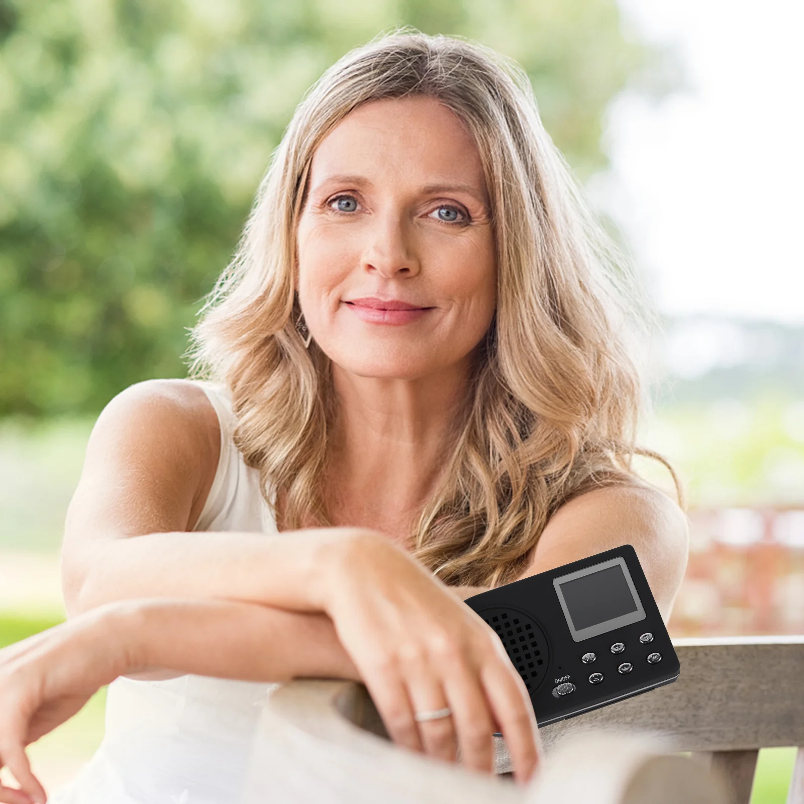 Mp3 Player Portable Music Player Lcd Display Built-In Speaker Long Life Clip Design For Outdoor Use Black
Mp3 Player Portable Music Player Lcd Display Built-In Speaker Long Life Clip Design For Outdoor Use Black