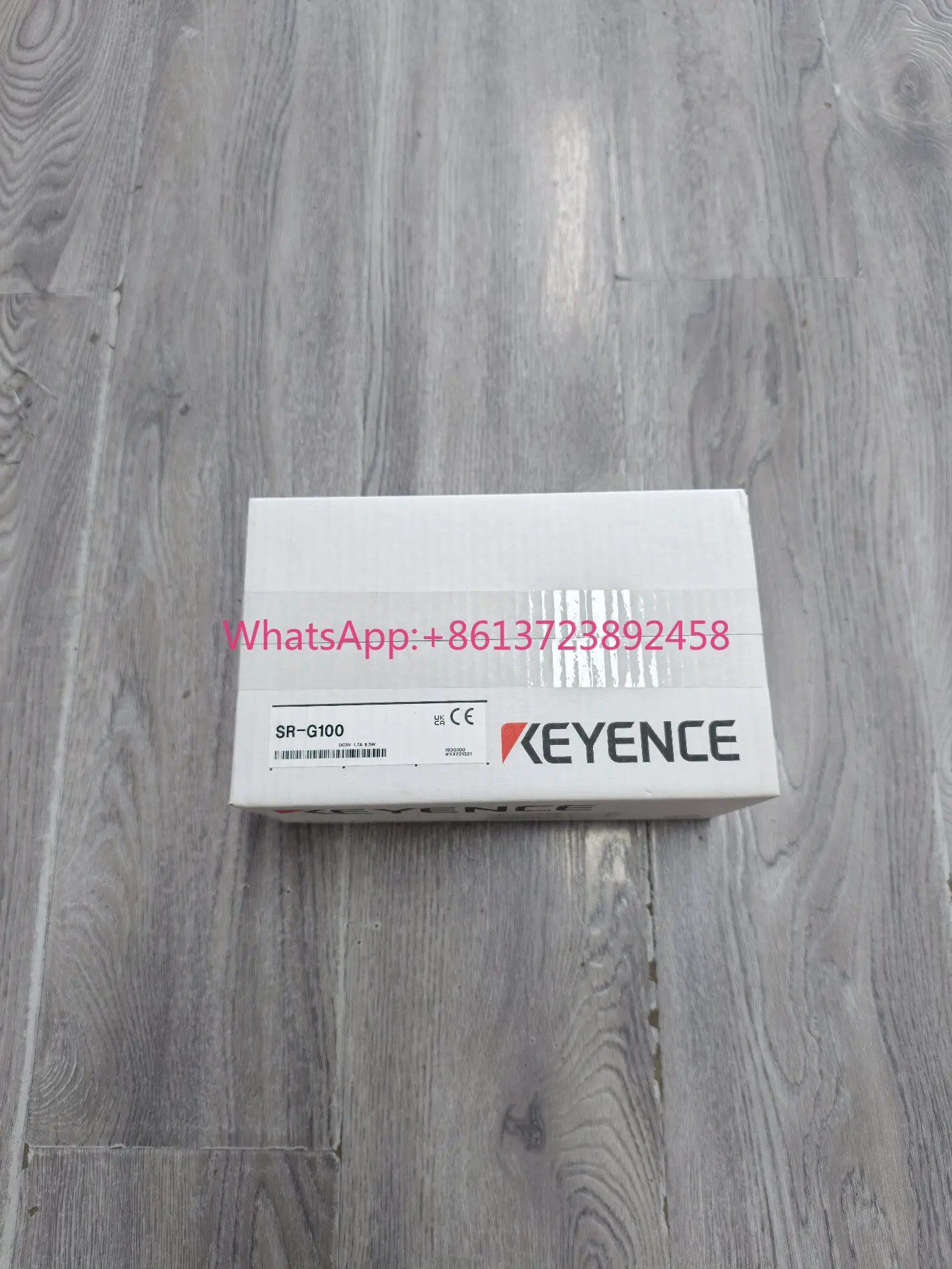 KEYENCE SR-G100 KEYENCE New Original Handheld Barcode Reader
KEYENCE SR-G100 KEYENCE New Original Handheld Barcode Reader