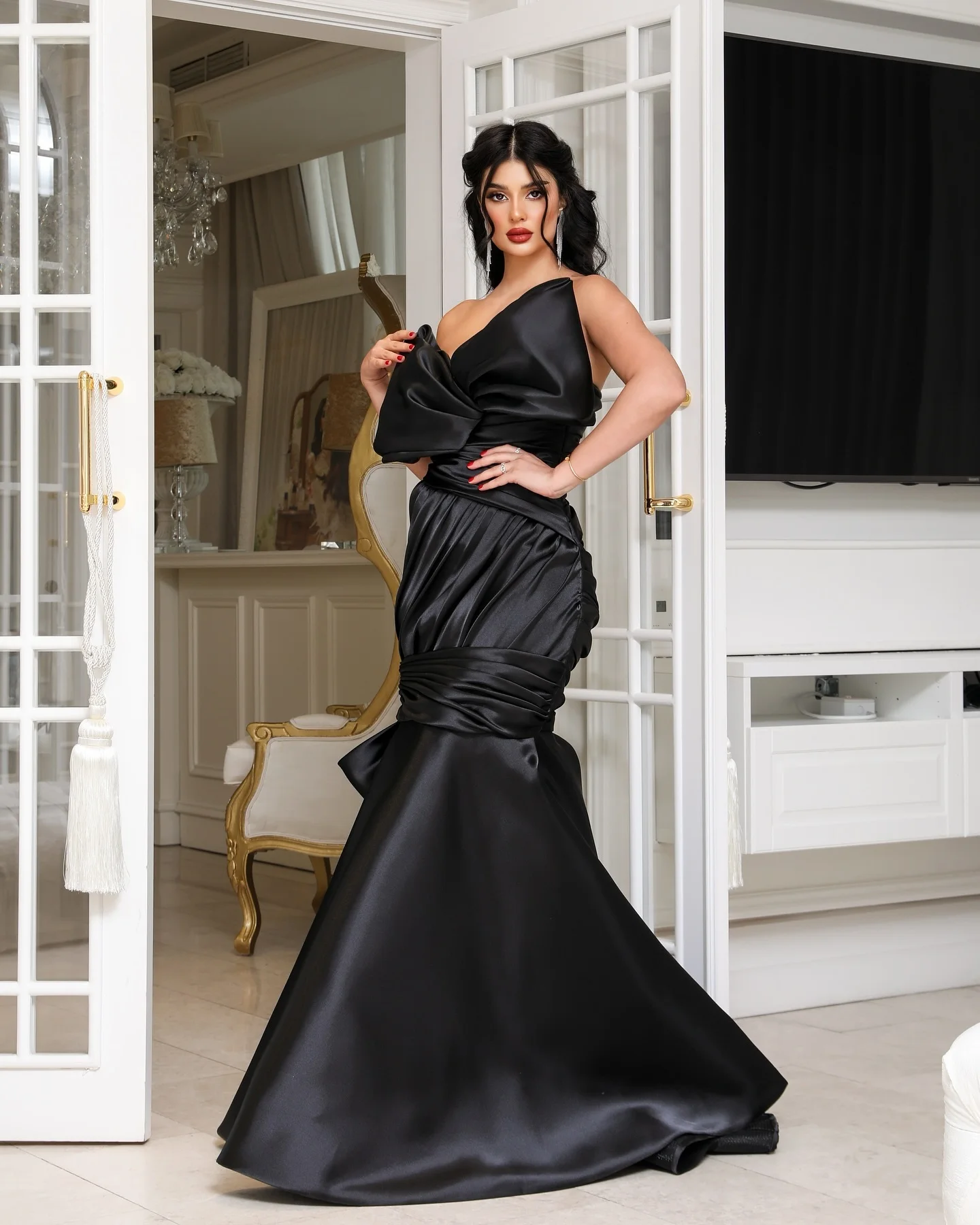 Customized Graceful Mermaid Strapless Bow Satin Evening Dresses Temperament Pleats Sweep Train Vestido De Festa Vestid
Customized Graceful Mermaid Strapless Bow Satin Evening Dresses Temperament Pleats Sweep Train Vestido De Festa Vestid