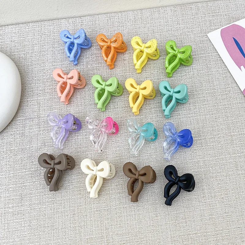 3D Elaborate Bow Hair Clip Matte Small Size New Candy Color Claw Clip Fashion Minimalist Cute Hair Accessory for Women
3D Elaborate Bow Hair Clip Matte Small Size New Candy Color Claw Clip Fashion Minimalist Cute Hair Accessory for Women