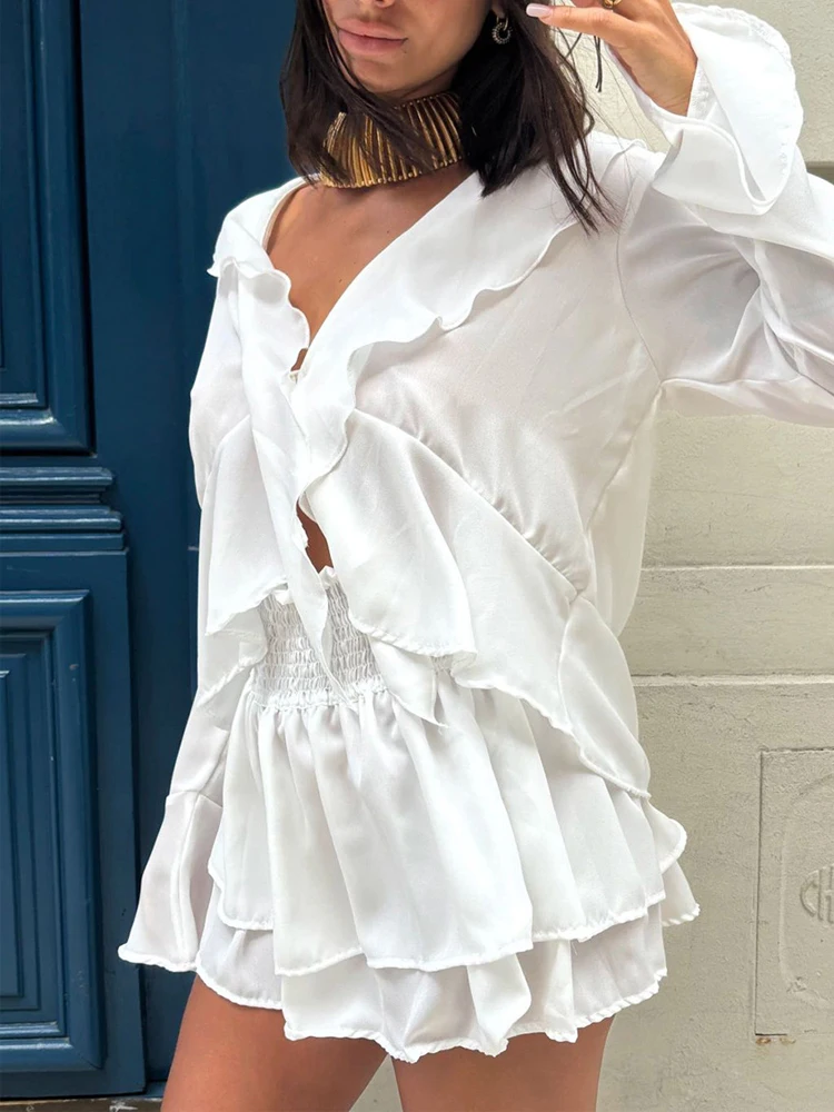 Элегантный комплект с рюшами: короткая юбка с высокой талией и модный топ с V-образным вырезом и шнуровкой из шифона. Новинка весна-лето: однотонные свободные комплекты.
Элегантный комплект с рюшами: короткая юбка с высокой талией и модный топ с V-образным вырезом и шнуровкой из шифона. Новинка весна-лето: однотонные свободные комплекты.